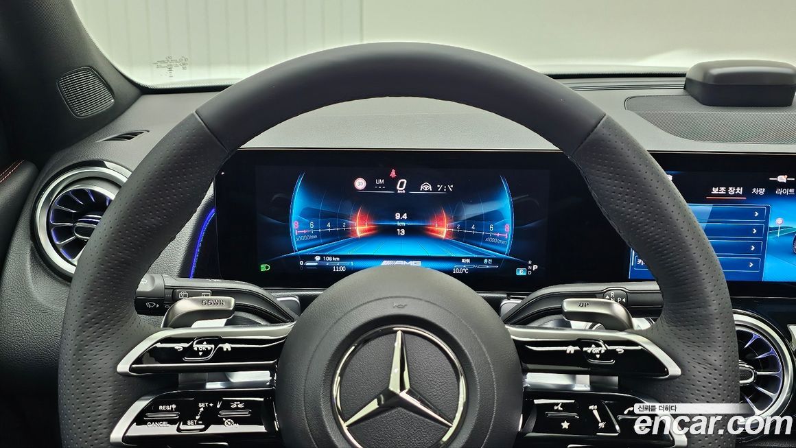 Mercedes-Benz GLB-Class 2026
