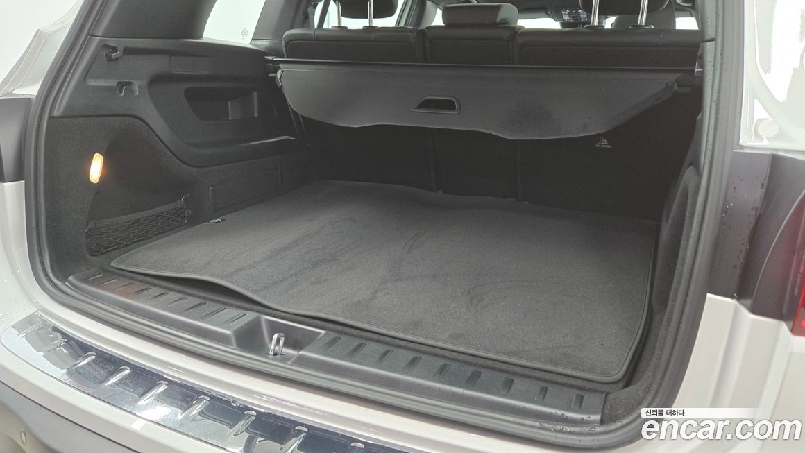 Mercedes-Benz EQB 2026