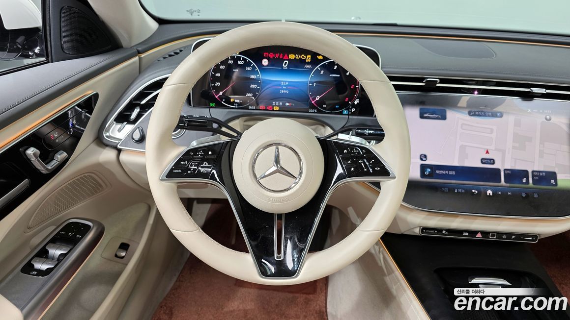 Mercedes-Benz E-Class 2025