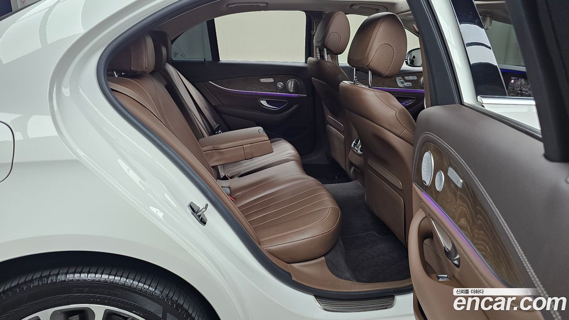 Mercedes-Benz E-Class 2020