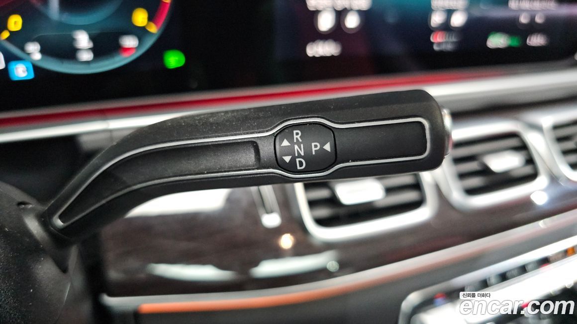 Mercedes-Benz GLE-Class 2023