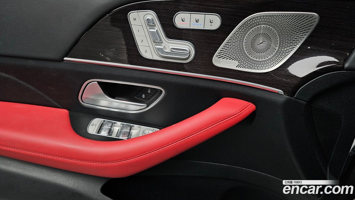 Mercedes-Benz GLE-Class 2023