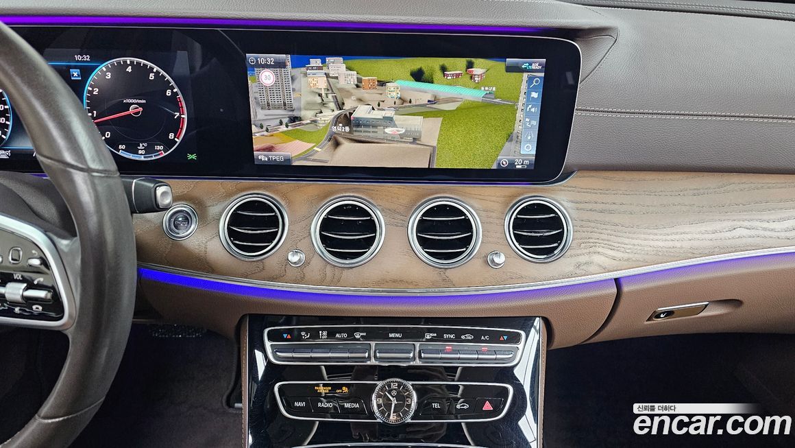 Mercedes-Benz E-Class 2020