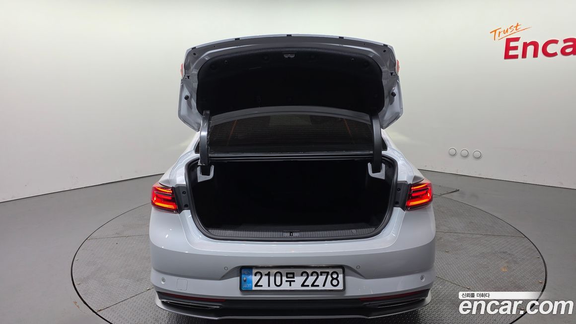 Renault-KoreaSamsung SM6 2024