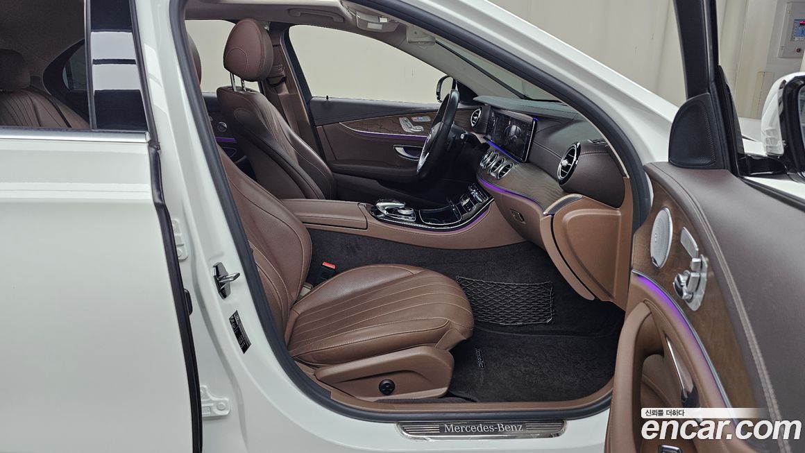 Mercedes-Benz E-Class 2020