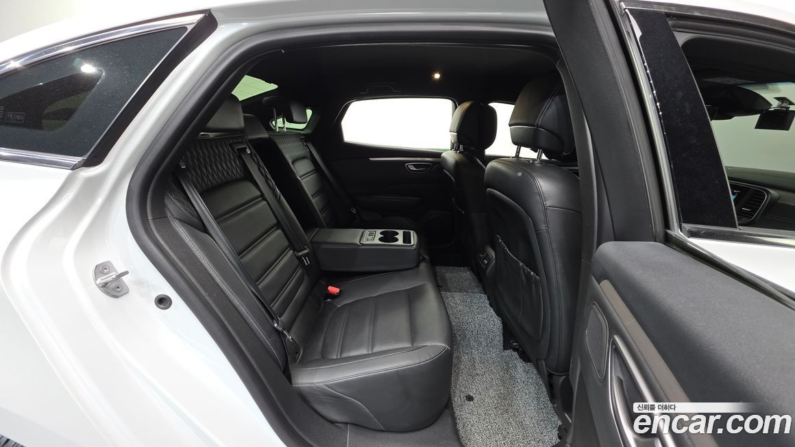 Renault-KoreaSamsung SM6 2024