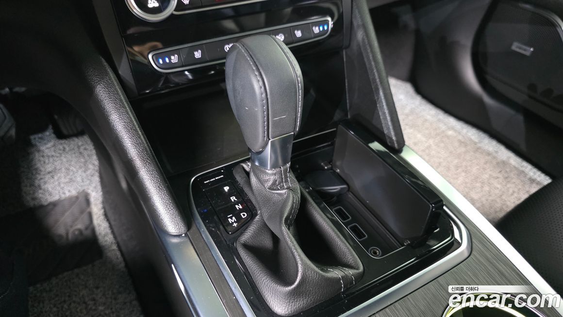 Renault-KoreaSamsung SM6 2024