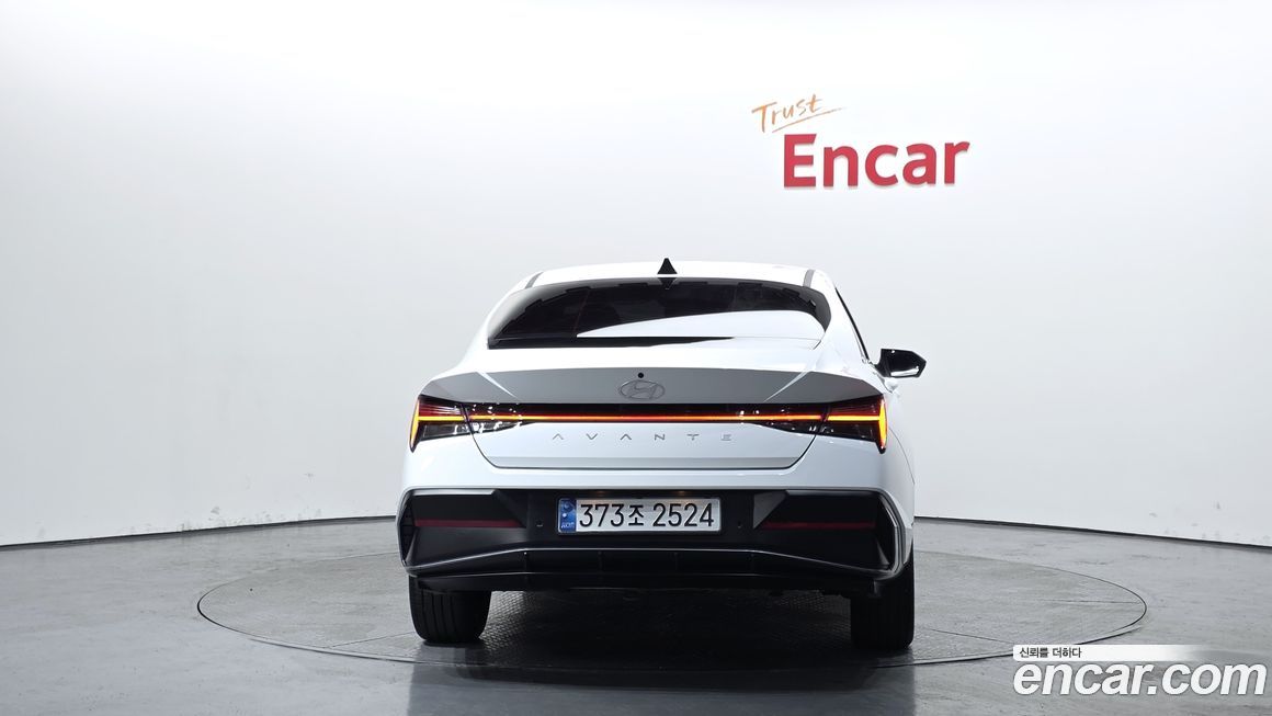 Hyundai AVANTE 2024