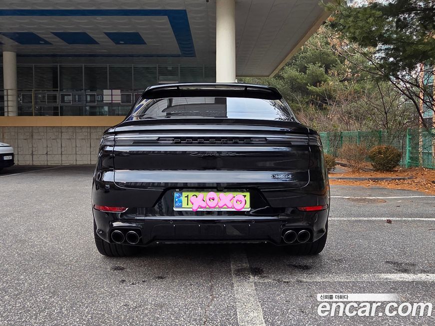 Porsche Cayenne 2025