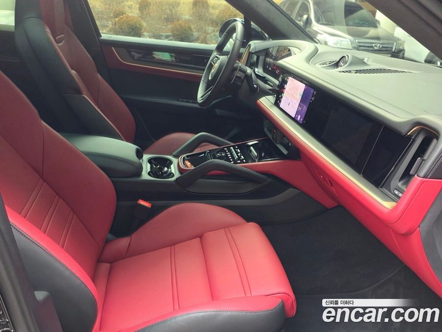 Porsche Cayenne 2025