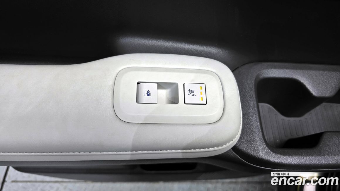 Hyundai Santafe 2025