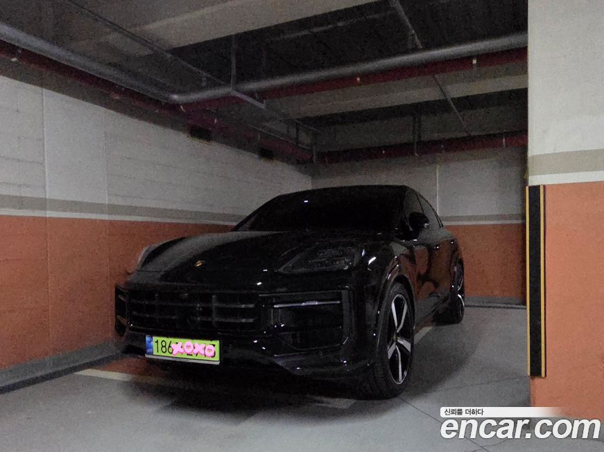 Porsche Cayenne 2025