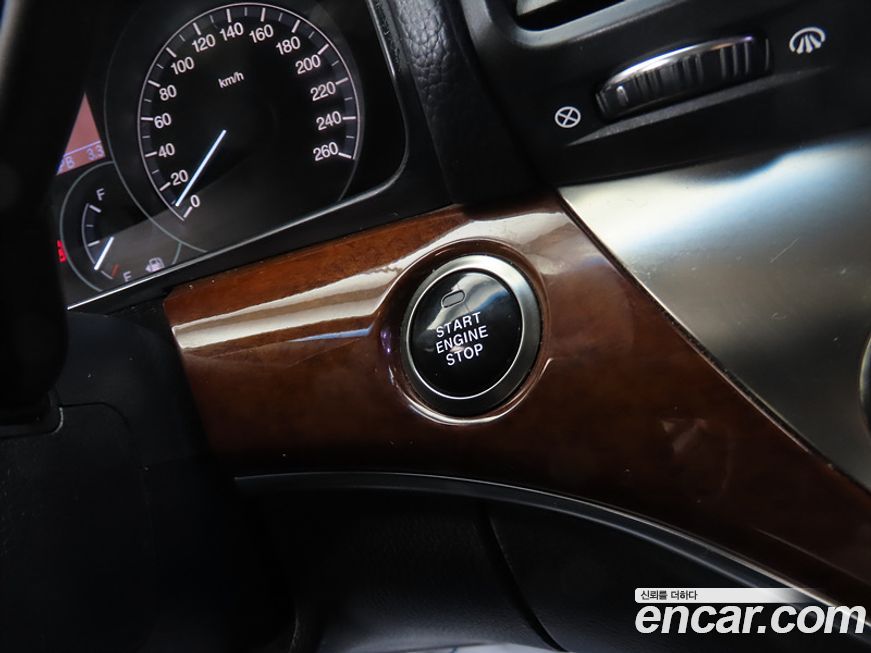 KG_Mobility_Ssangyong Chairman 2010