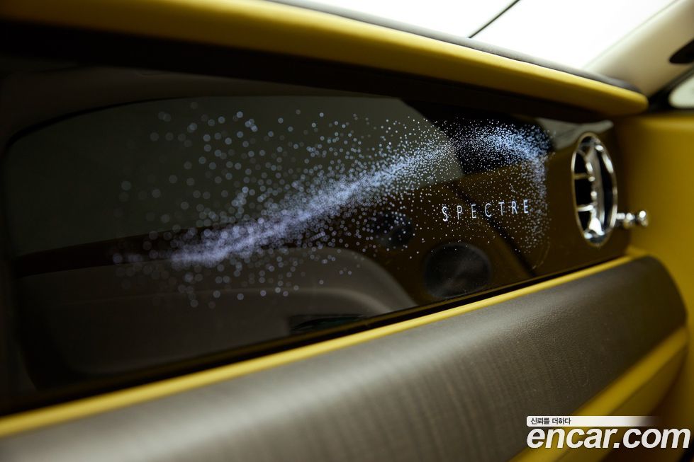 Rolls-Royce Spectre 2024