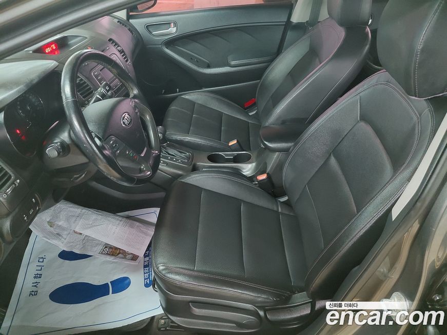 Kia K3 2013