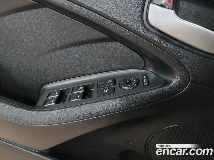Kia K3 2013