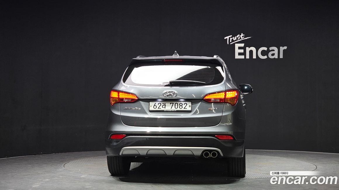 Hyundai Santafe 2015