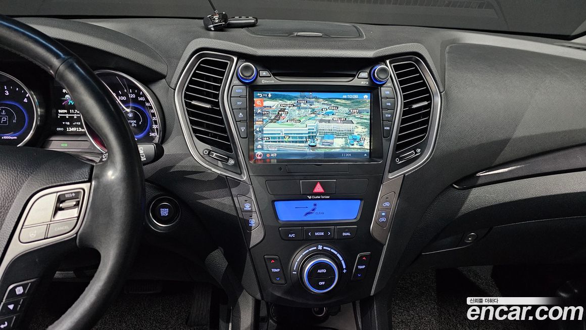 Hyundai Santafe 2015