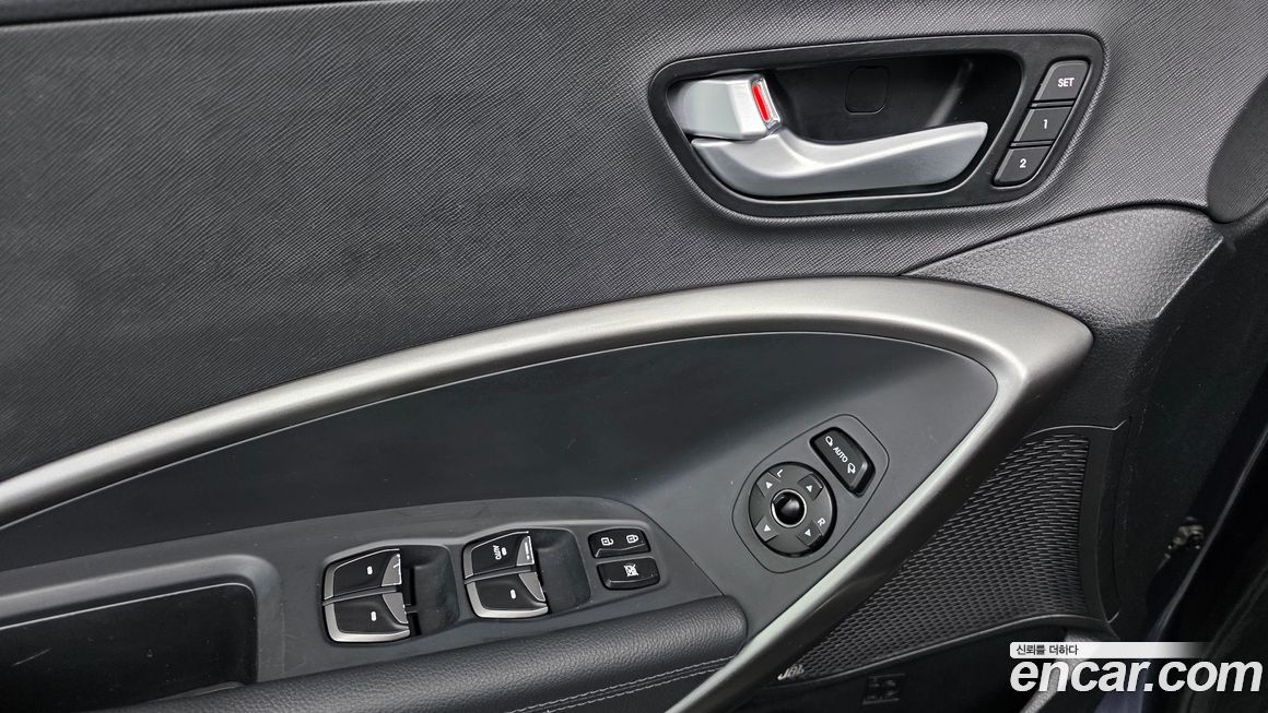 Hyundai Santafe 2016