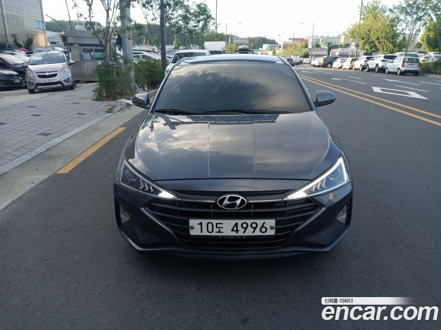 Hyundai AVANTE 2019