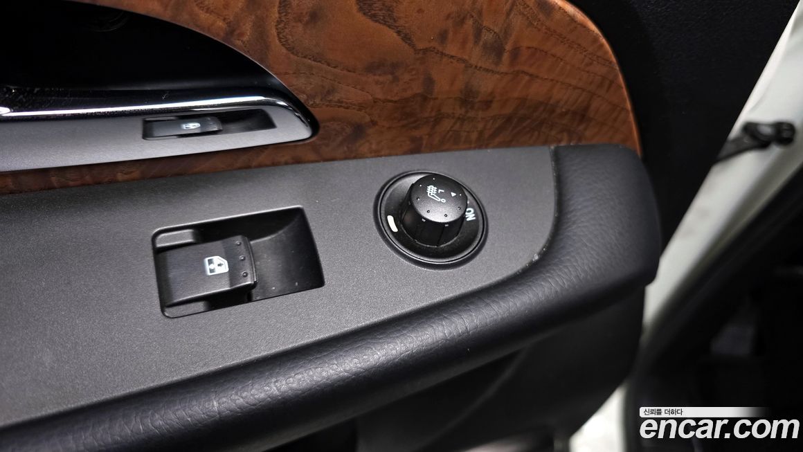 KG_Mobility_Ssangyong Rexton 2017