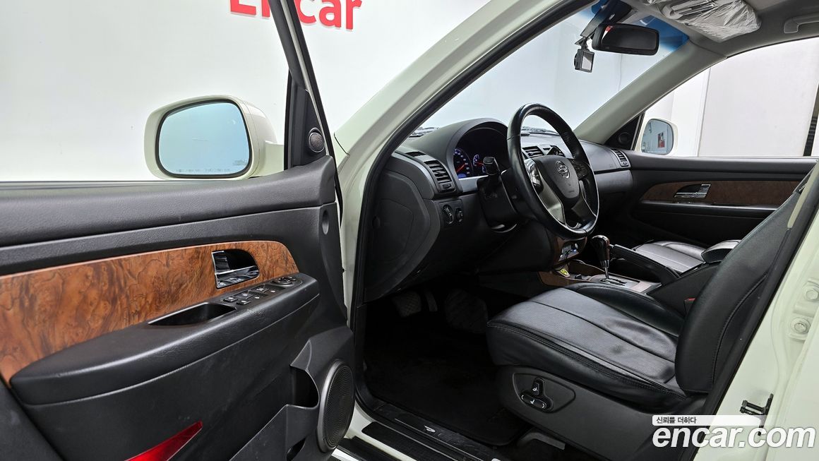 KG_Mobility_Ssangyong Rexton 2017