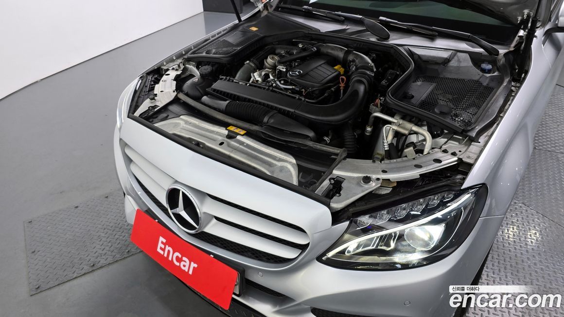 Mercedes-Benz C-Class 2016