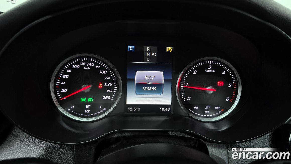 Mercedes-Benz C-Class 2016
