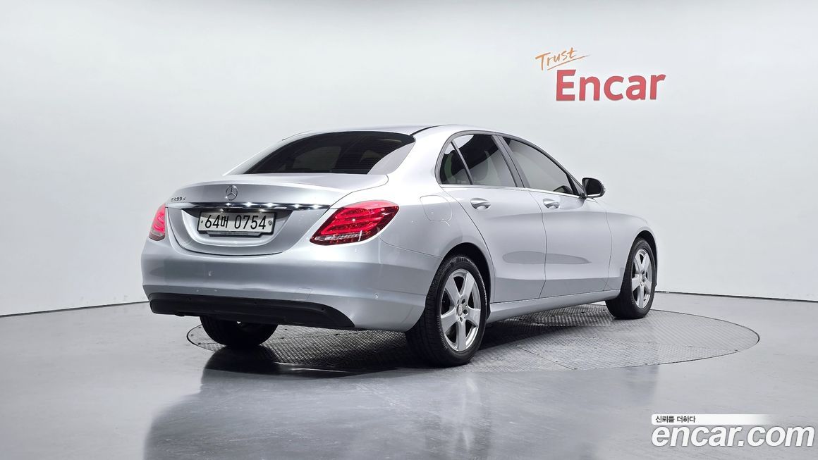 Mercedes-Benz C-Class 2016