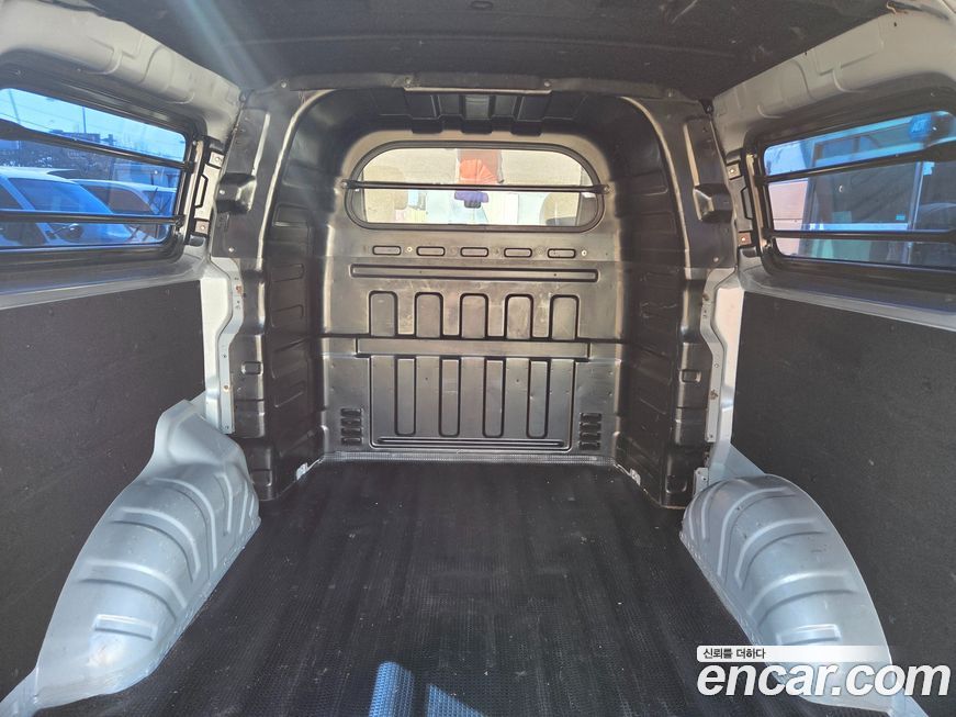 Hyundai Starex 2019