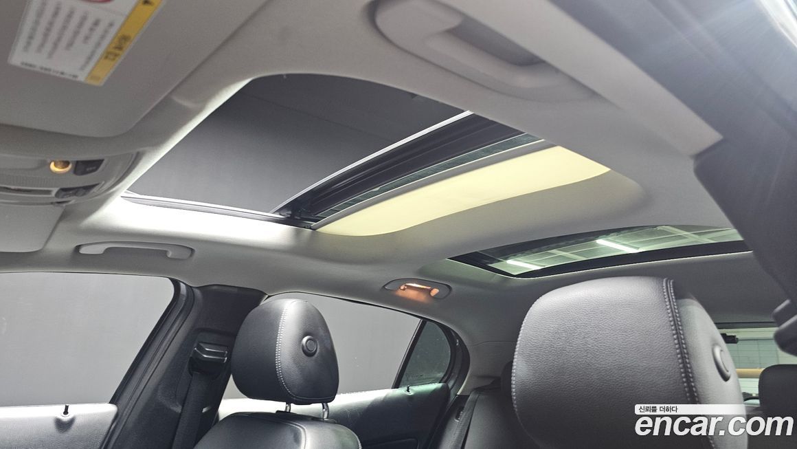 Mercedes-Benz GLA-Class 2015