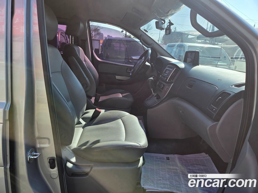 Hyundai Starex 2019