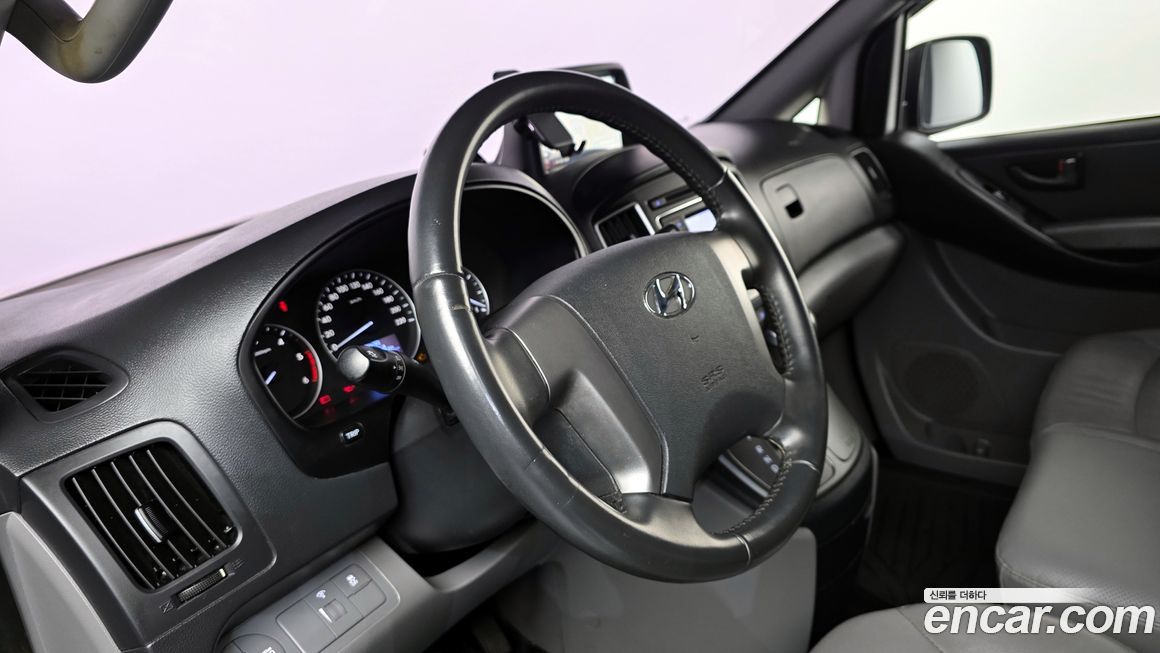 Hyundai Starex 2019