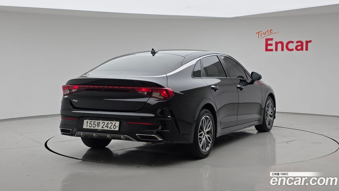 Kia K5 2021