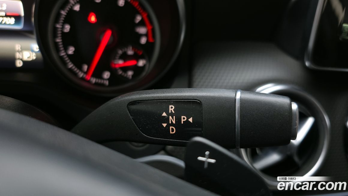 Mercedes-Benz GLA-Class 2018