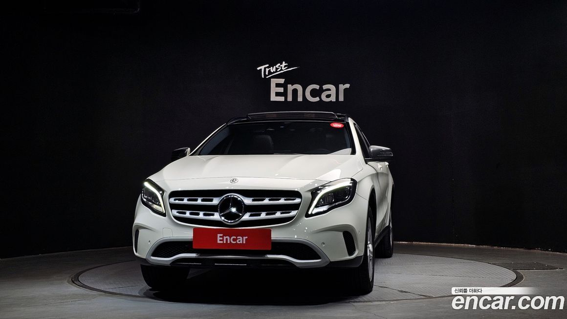 Mercedes-Benz GLA-Class 2018