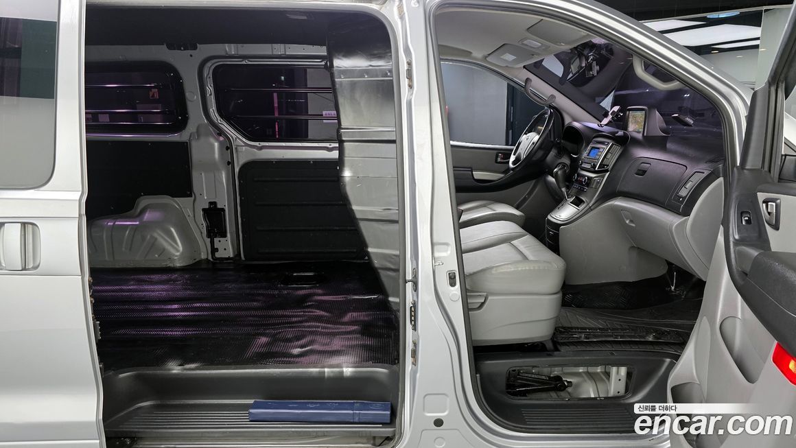 Hyundai Starex 2019