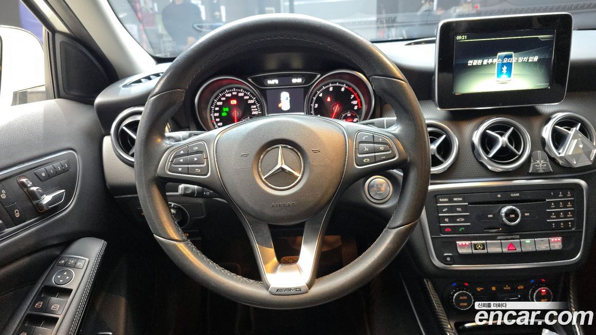 Mercedes-Benz GLA-Class 2018