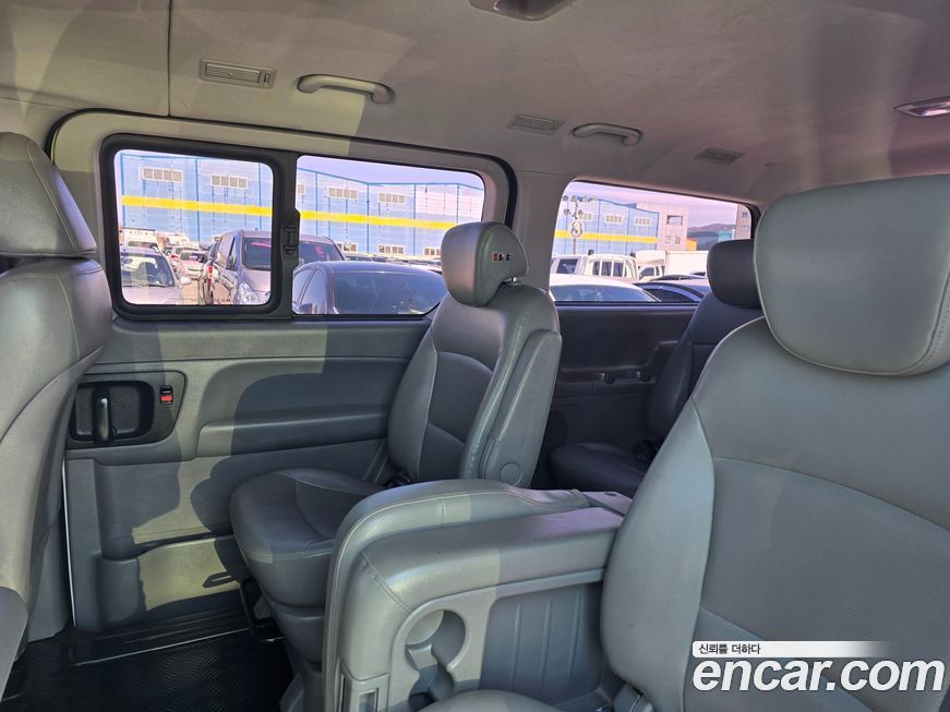 Hyundai Starex 2019