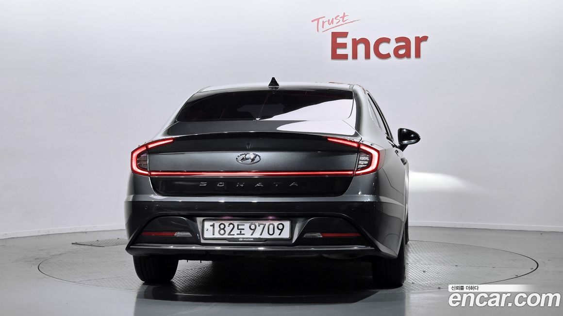 Hyundai Sonata 2021