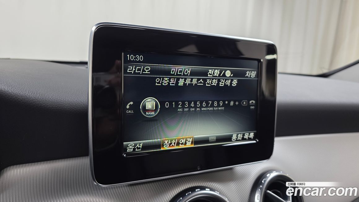 Mercedes-Benz GLA-Class 2017