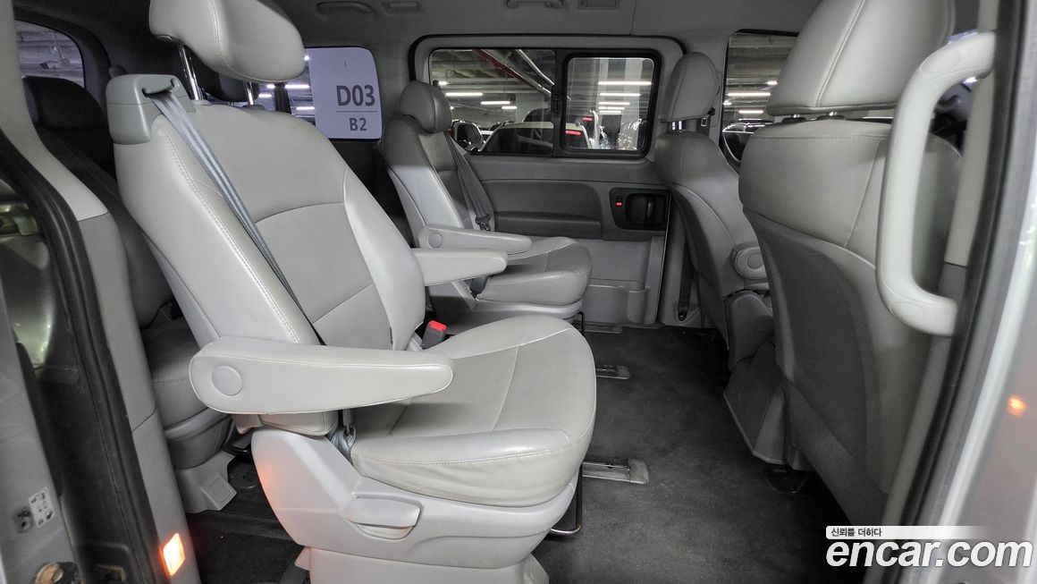 Hyundai Starex 2019