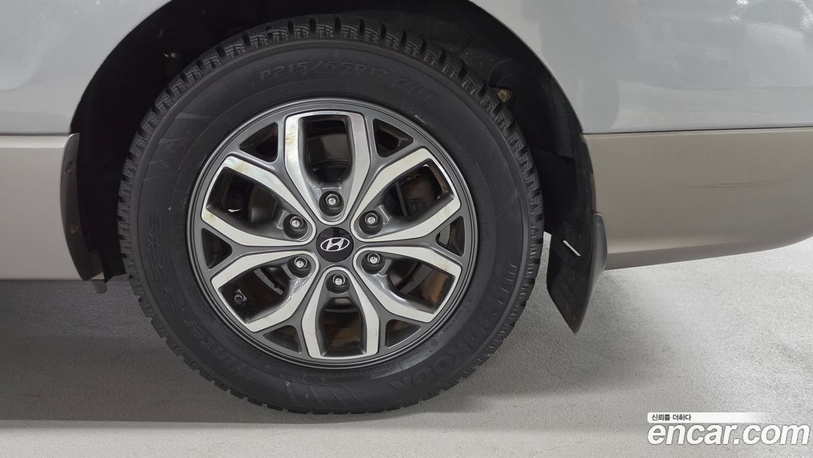 Hyundai Starex 2019