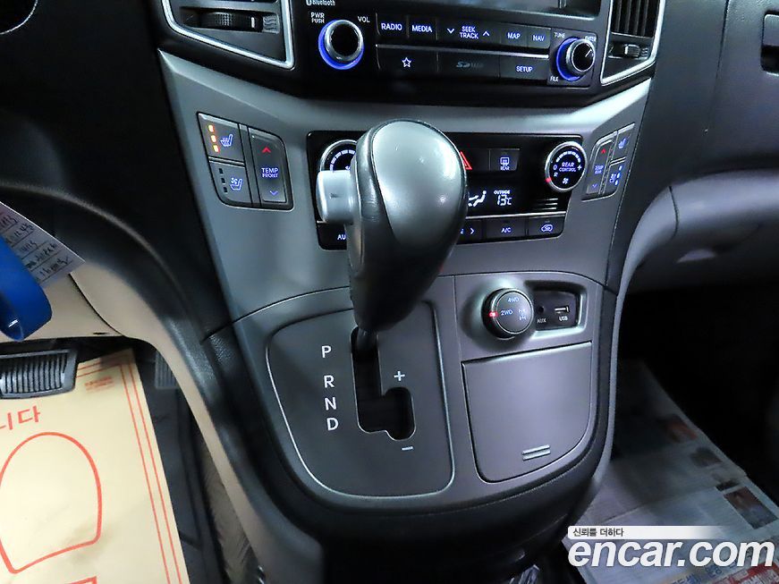 Hyundai Starex 2019