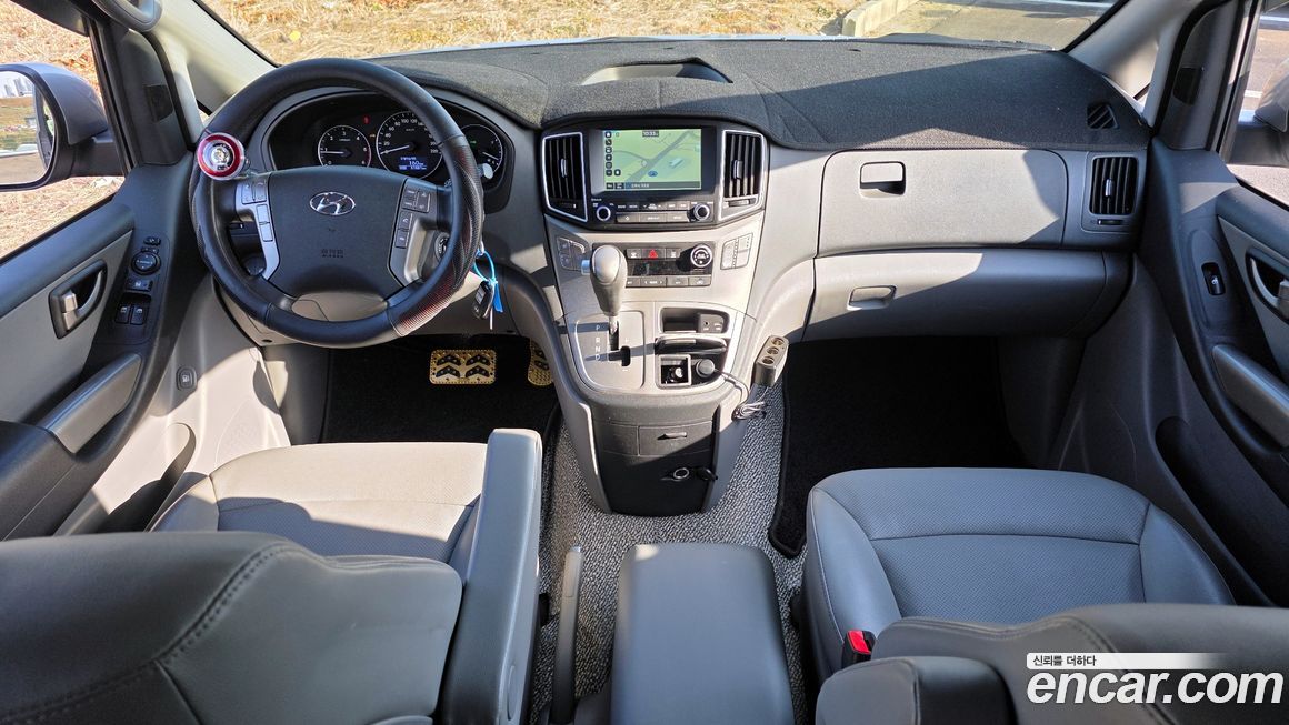 Hyundai Starex 2018
