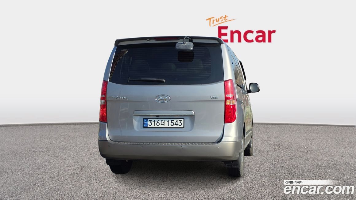 Hyundai Starex 2018