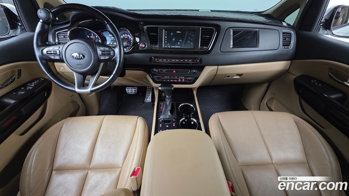 Kia Canival 2019