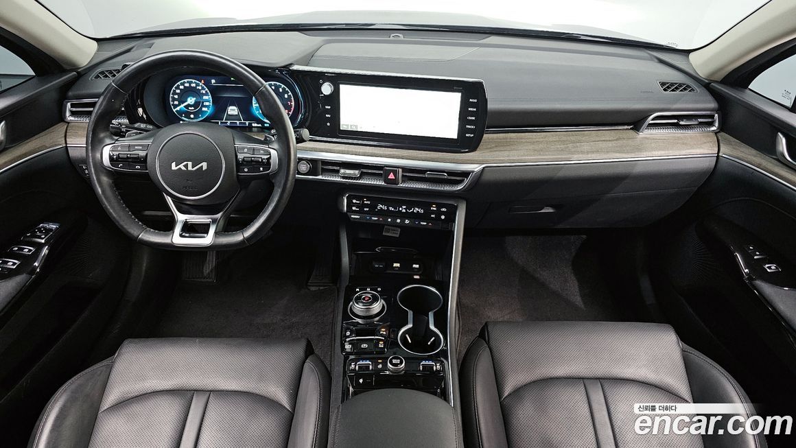 Kia K5 2023