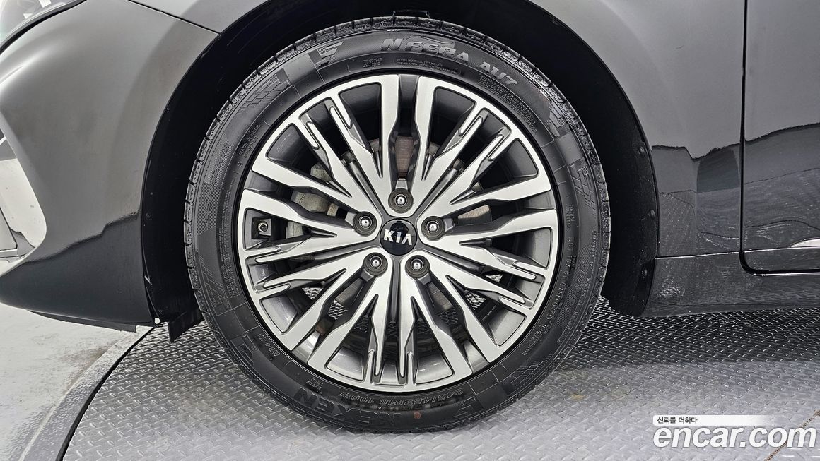 Kia K7 2020
