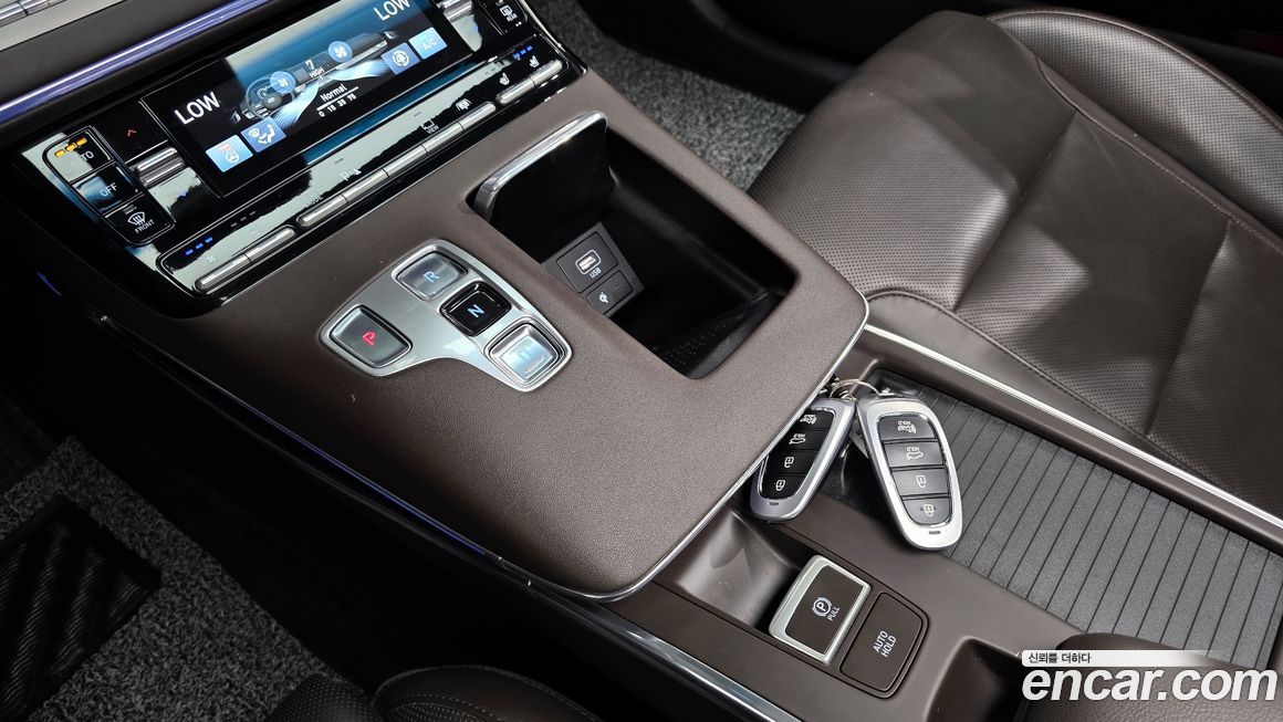 Hyundai Grandeur 2020